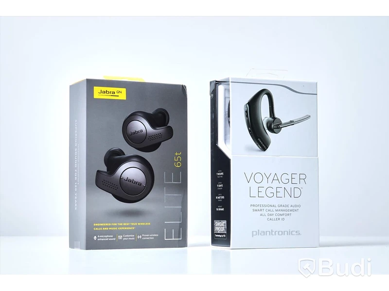 Parti med headset för samtal, Jabra Evolve Elite 65t & Plantronics Voyager Legend Headset.