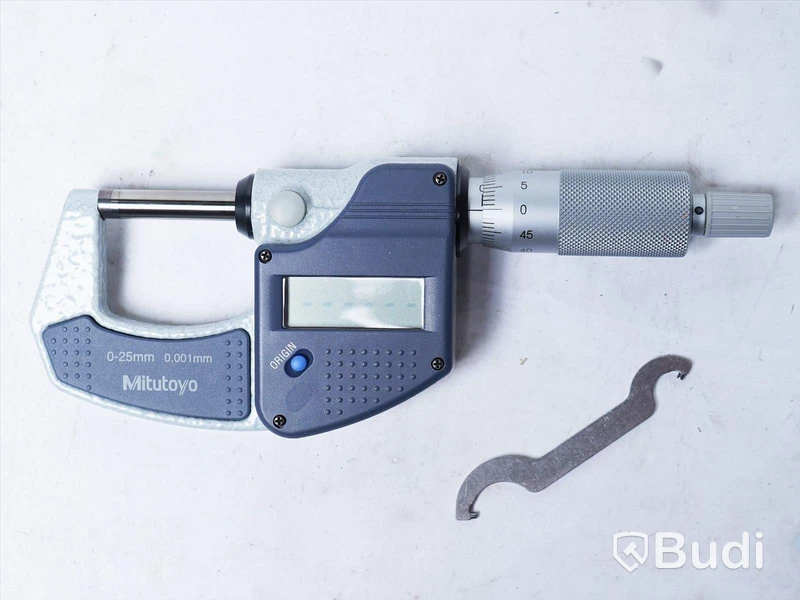 1 st. Mikrometer - Mitutoyo 293-821 Digimatic Micrometer, Ord. pris ink. moms: ca 3500 kr. Ny.