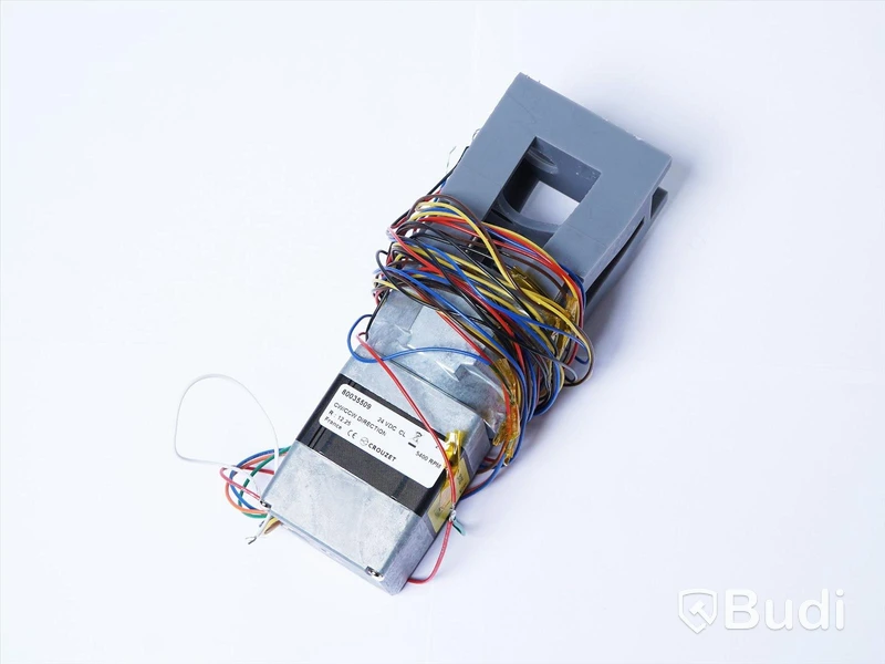 1 st. DC-motor 24VDC - Crouzet 80035509, se bilder. Ord. pris ink. moms: ca 6000 kr. Ny.