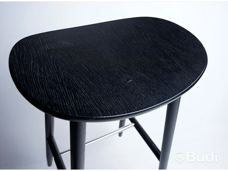 Barstol - Chris Martin, Icha Bar Stool, Svartbetsad ek, 75 cm Nypris inkl moms: 5195 kr