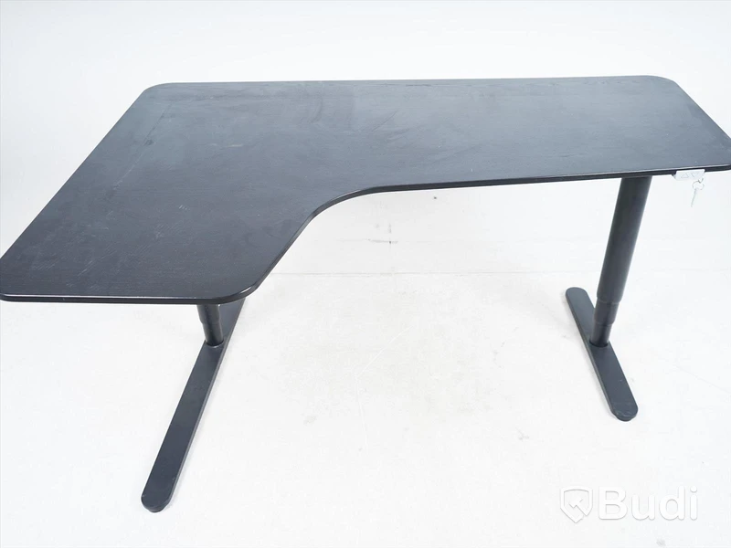 Höj och sänkbart skrivbord IKEA Bekant, 160x110 cm