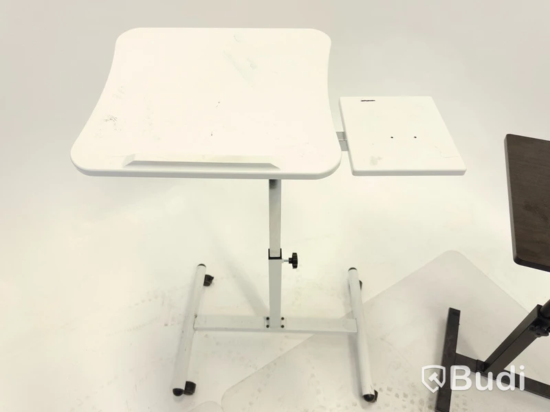 4 st. Arbetsbord, Manuellt höj- och sänkbara