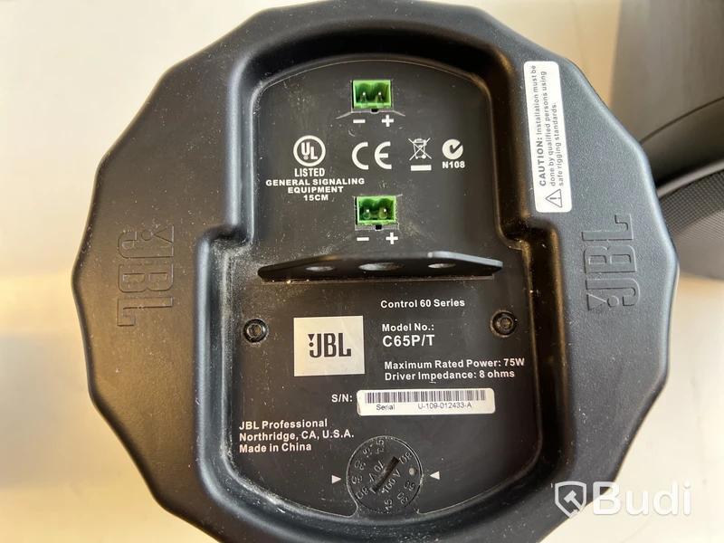 2 st. Högtalare  JBL C67P/T.