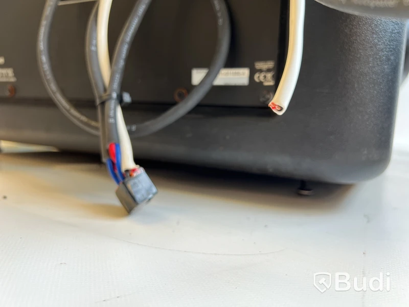 2 st. Högtalare JBL Control SB210.