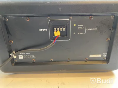 2 st. Högtalare JBL Control SB210.