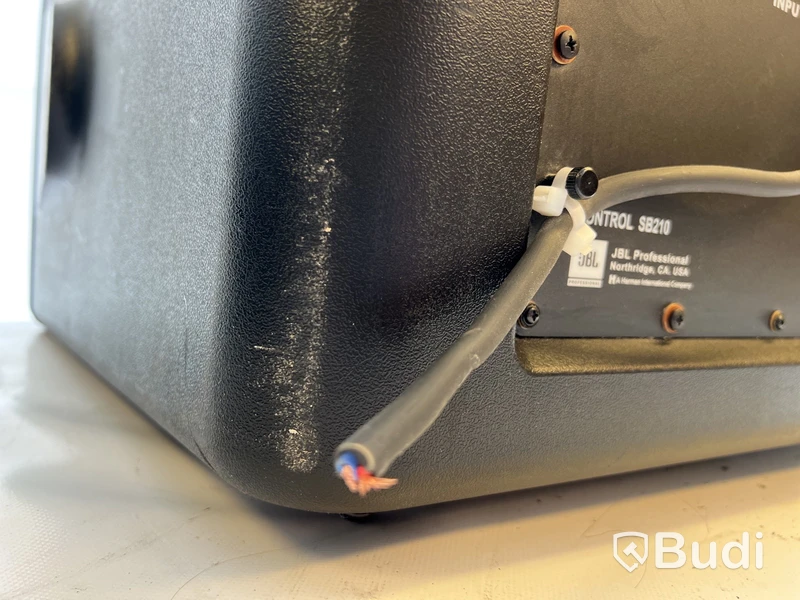 2 st. Högtalare JBL Control SB210.