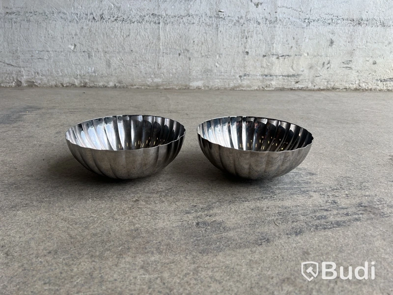 2 st. skålar Georg Jensen Bernadotte, 17,5 cm