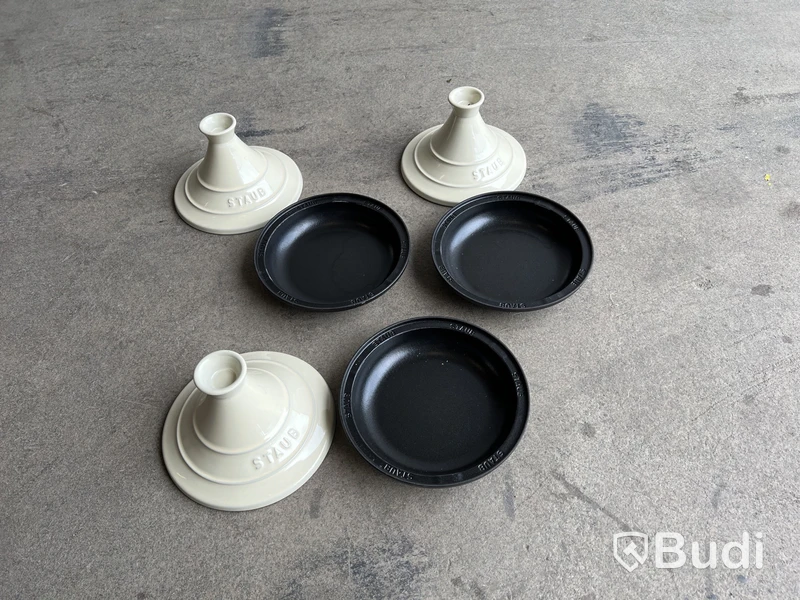 3 st. Gjutjärn Tajine Staub, Grädde, 20 cm