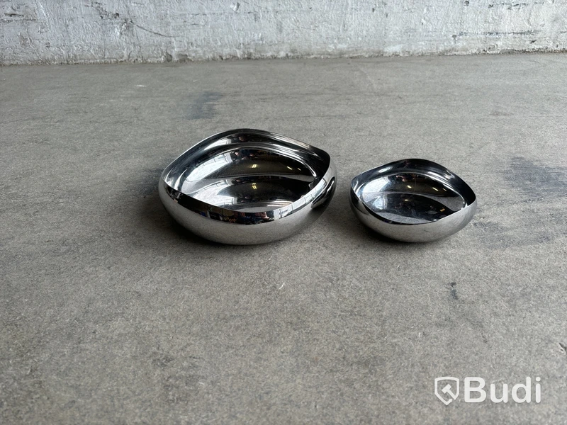 2 st. skålar Georg Jensen Cobra, 16 cm och 24 cm