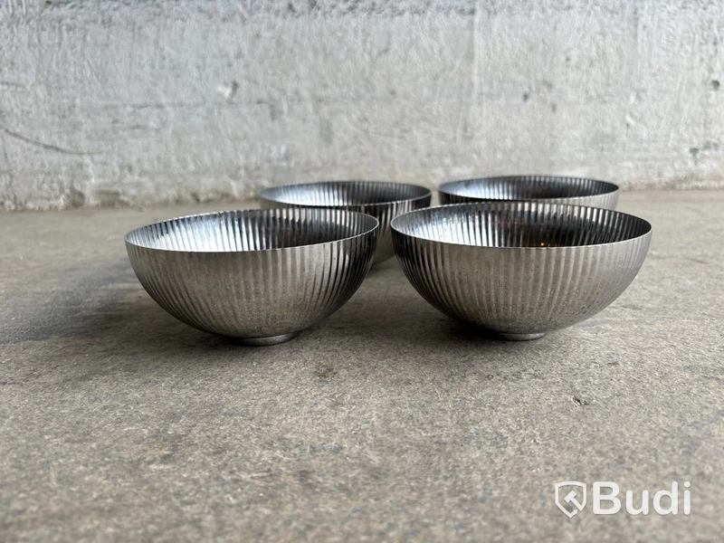 4 st. skålar Georg Jensen Bernadotte, 13 cm