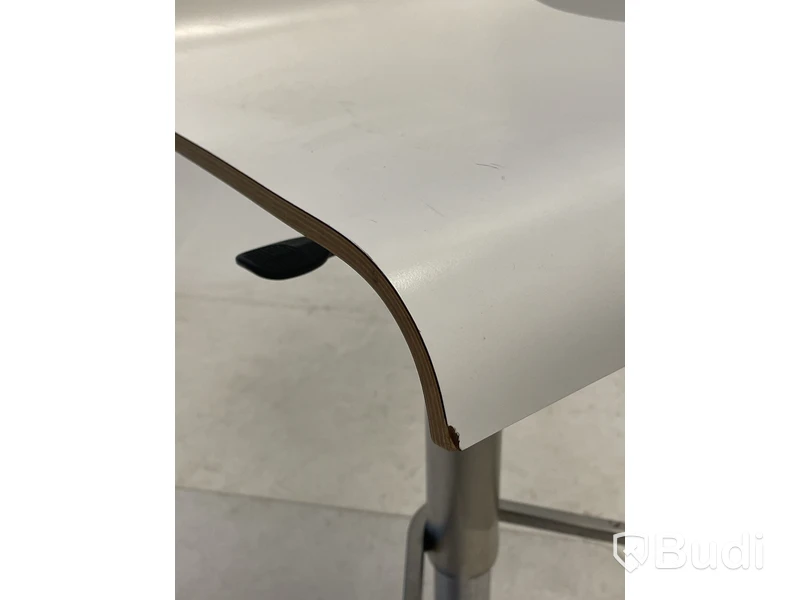 3 st. Barstolar, höj- och sänkbar, vit