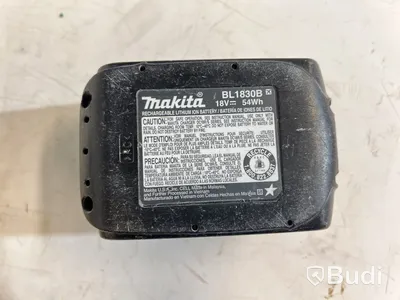 Skruvdragare med tillbehör, Makita