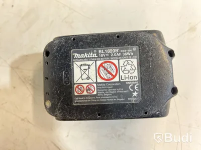 Skruvdragare med tillbehör, Makita