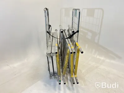 Byggställning med 2 st. plattformar