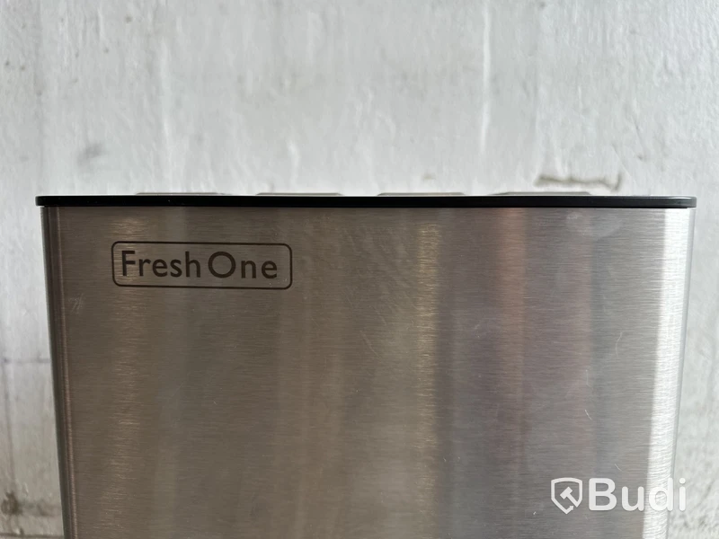 Kaffemaskin FreshOne, Obs! Saknar nyckel