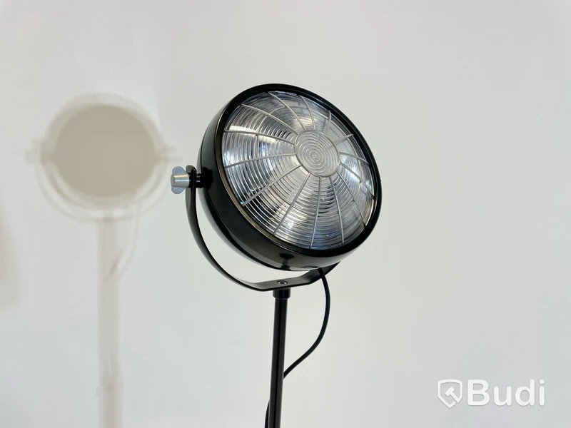 Golvlampa Ikea Svartnora