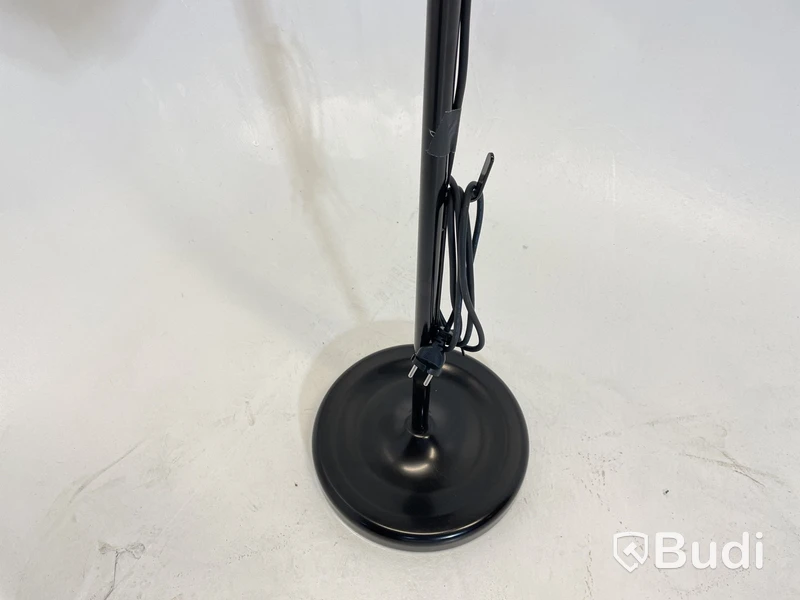Golvlampa Ikea Svartnora