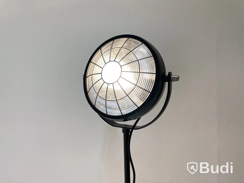 Golvlampa Ikea Svartnora