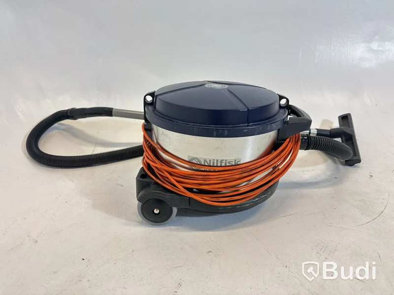 Dammsugare Nilfisk VP930