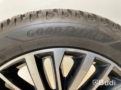4 st. Vinterhjul på 18" aluminiumfälg, Good year, Ultra grip arctic 2, M+S, 255/45 R18