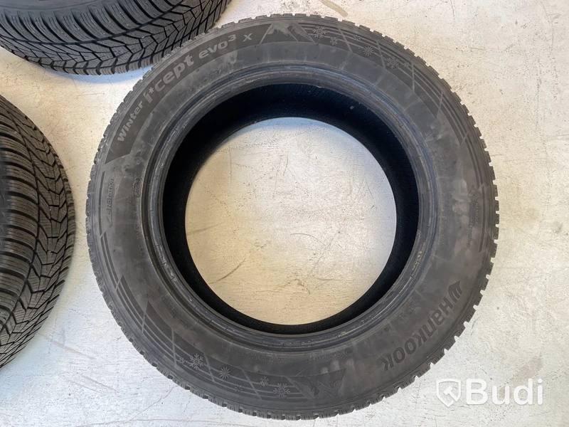 4 st. Vinterdäck Hankook, winter icept evo 3 x, M+S
