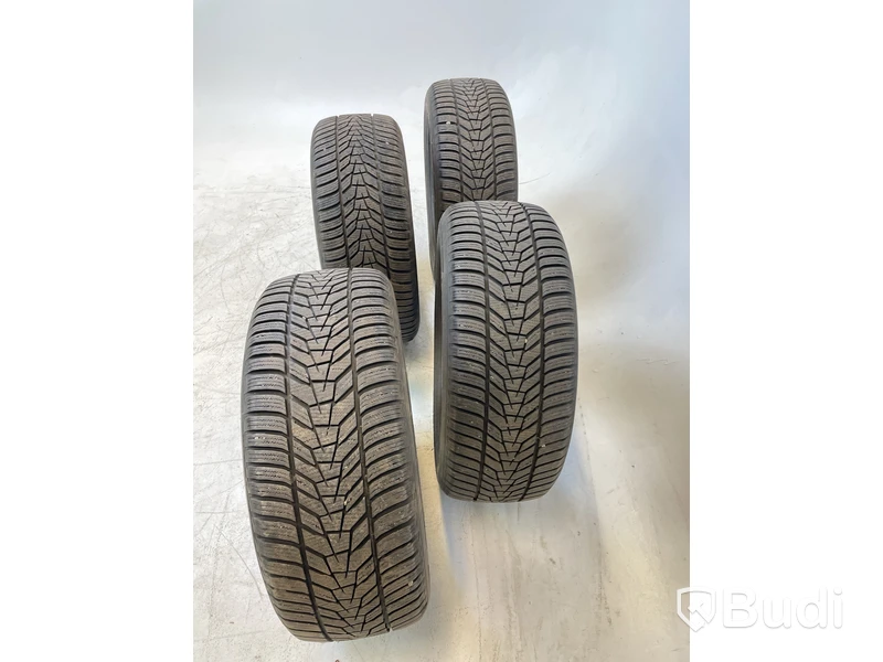 4 st. Vinterdäck Hankook, winter icept evo 3 x, M+S