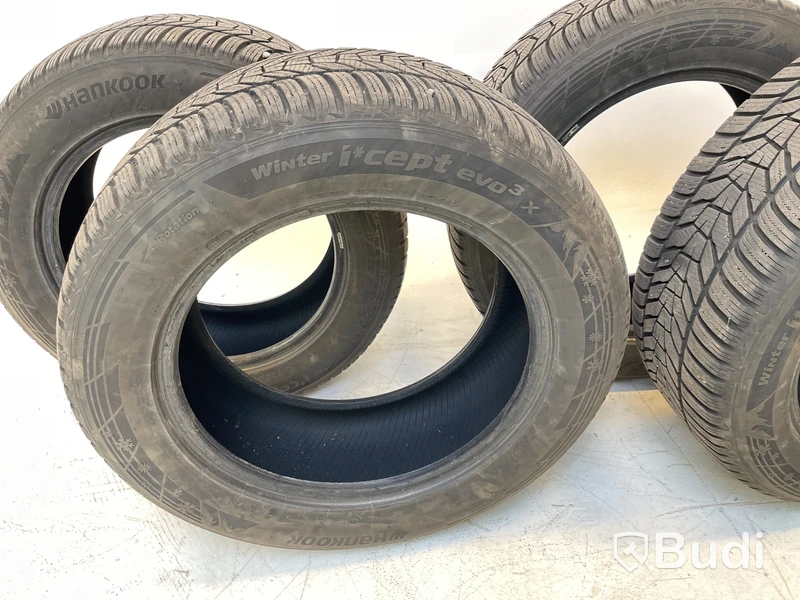 4 st. Vinterdäck Hankook, winter icept evo 3 x, M+S