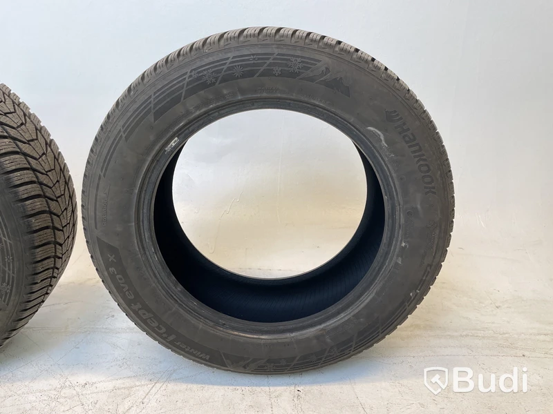4 st. Vinterdäck Hankook, winter icept evo 3 x, M+S