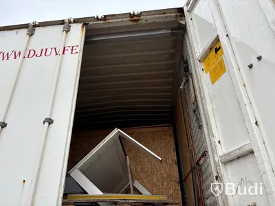 Container med ben, Krone