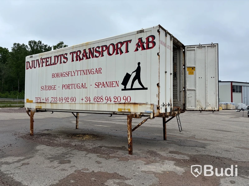 Container med ben, Krone