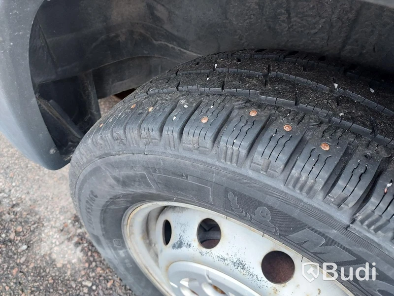 Peugeot Boxer 335 2.0 BlueHDi Skåp (110hk) - 2017 reparationsobjekt