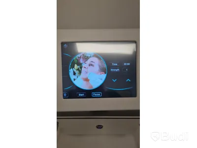 RF-microneedling V-shape