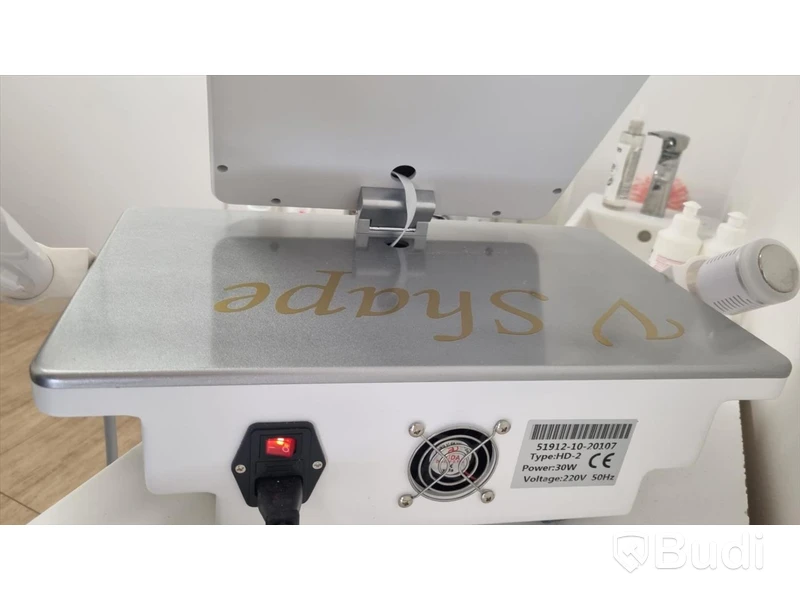 RF-microneedling V-shape