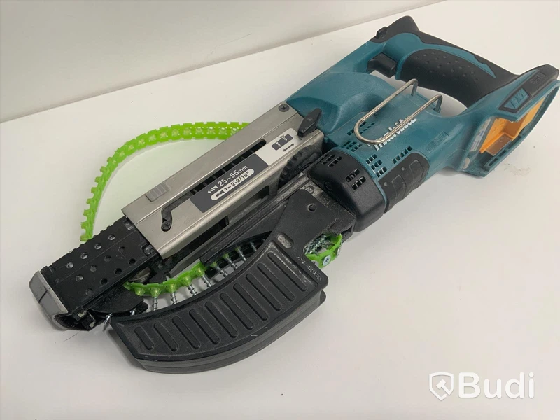 Skruvautomat Makita DFR550. Saknar batteri.