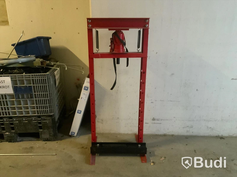 Hydraulisk verkstadspress 20 ton.