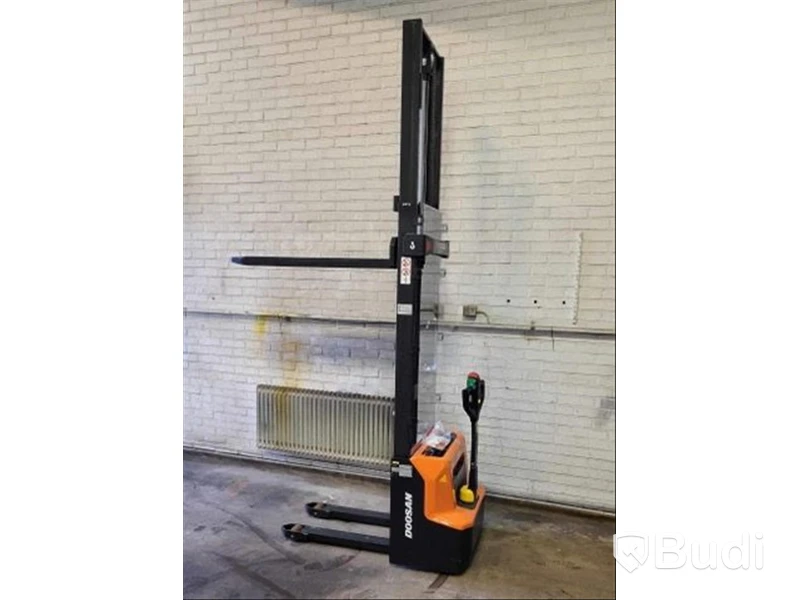 Doosan LSM1200N ledstaplare - 2023