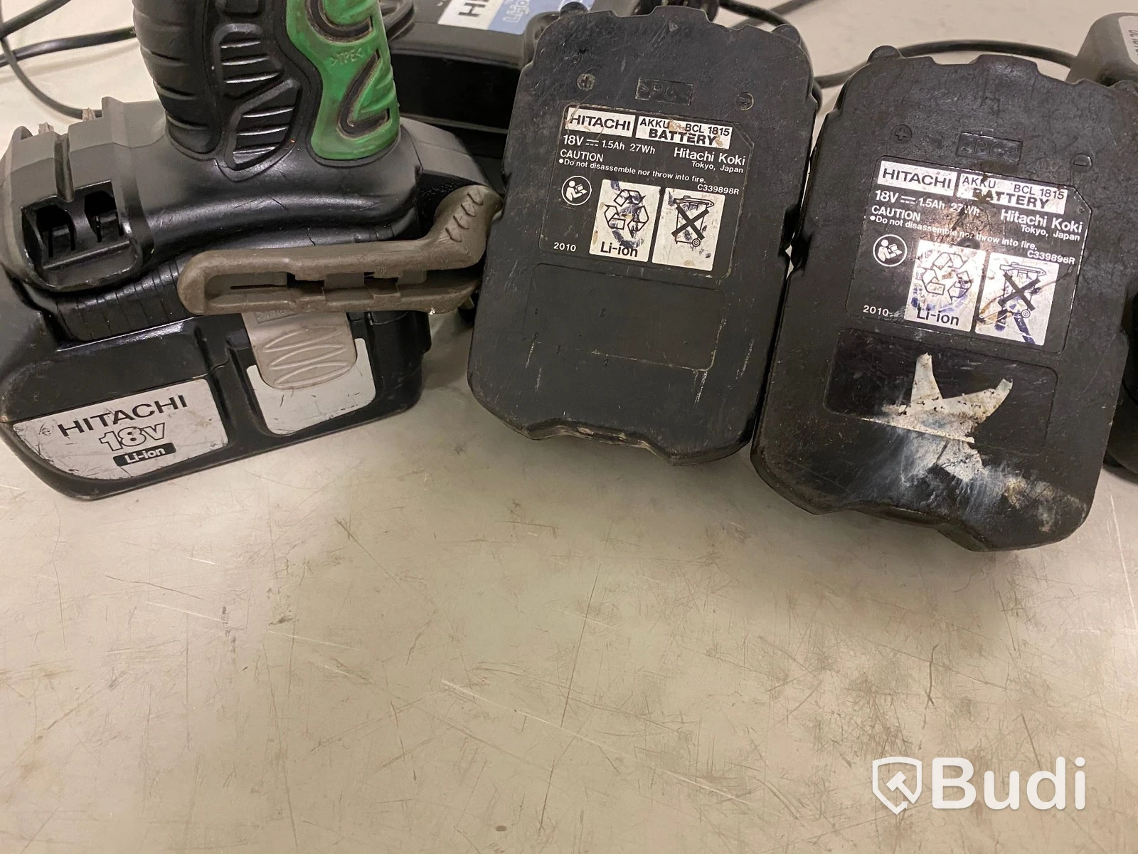 Skruvdragare Hitachi DS 18DFL med 3 st batterier och 2st laddare_testtwta