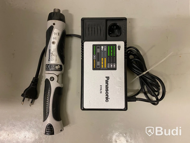 Skruvdragare Panasonic EY7410 ink laddare