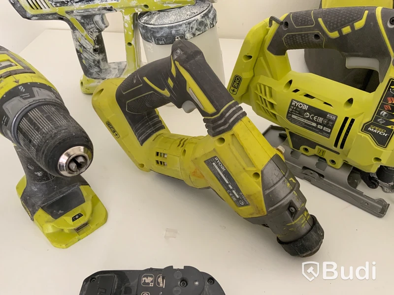 Kombikit Ryobi  OnePlus 6st maskiner, 2 laddare, 1st batteri samt väska