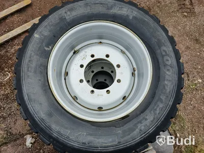 4 st. däck med fälg GOODYEAR MARATHON
