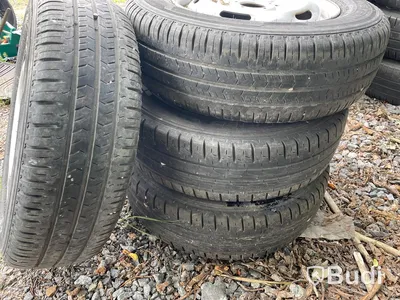 Sommarhjul 195/70R15 c-däck bultcirkel 5x160