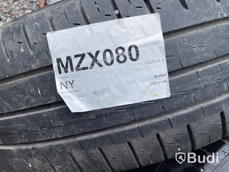 Sommarhjul 215/65R16 c-däck bultcirkel 5x118