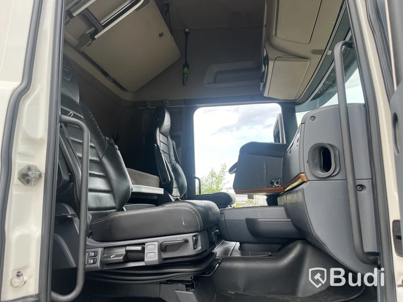 Dragbil Scania R580 -2016