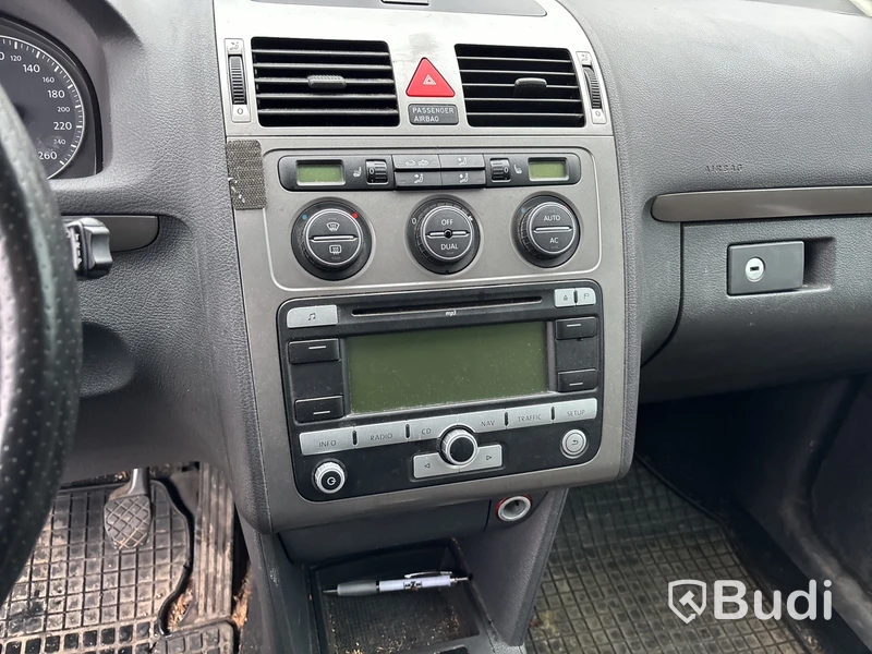Volkswagen CrossTouran 1.4 TSI (140hk), -2008 (rep-objekt)