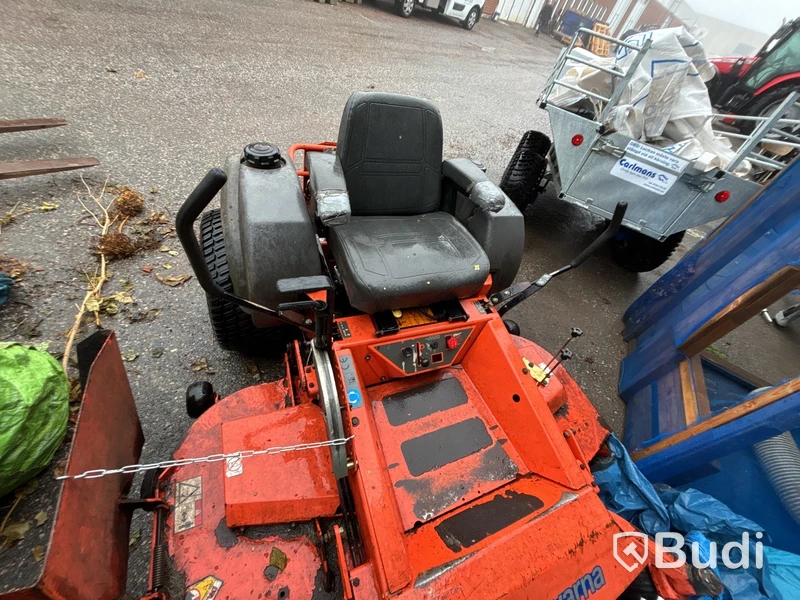 Åkgräsklippare Husqvarna (rep-objekt)