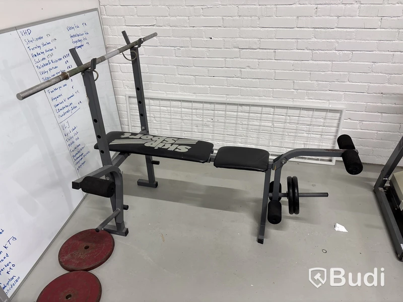 Löpband och bänkpress
