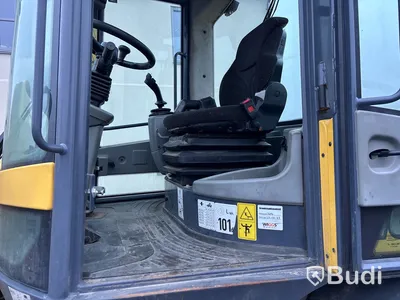 Hjullastare Yanmar V100, -2019