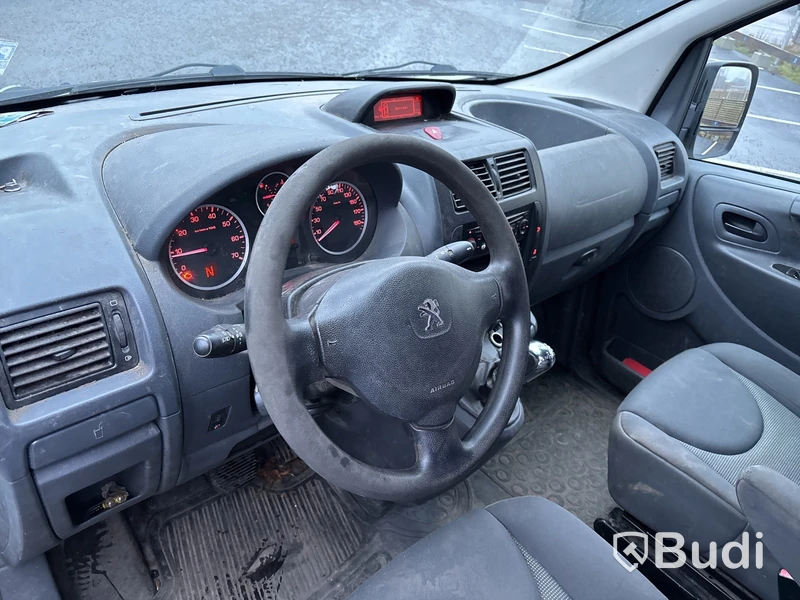 Peugeot Expert 2.0 HDI Skåp (163hk) Crewcab, -2014 (rep-objekt)