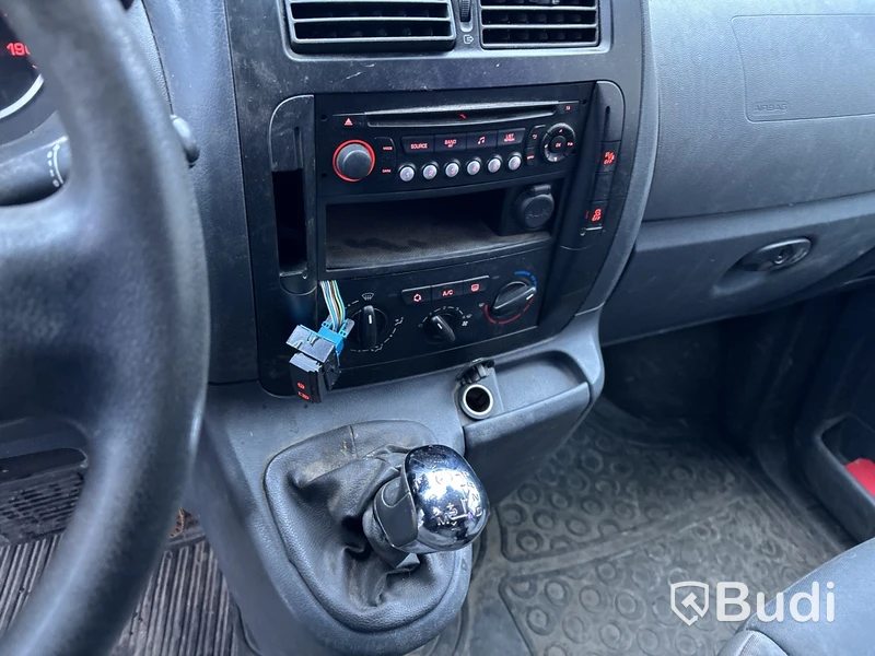Peugeot Expert 2.0 HDI Skåp (163hk) Crewcab, -2014 (rep-objekt)