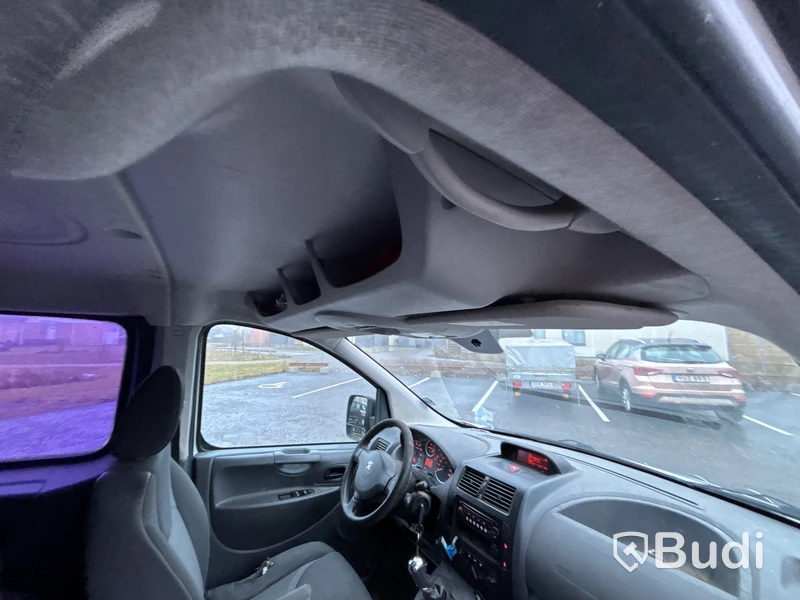 Peugeot Expert 2.0 HDI Skåp (163hk) Crewcab, -2014 (rep-objekt)